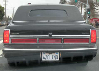 Illustration for article titled 20 More Hilarious Personalized License Plates